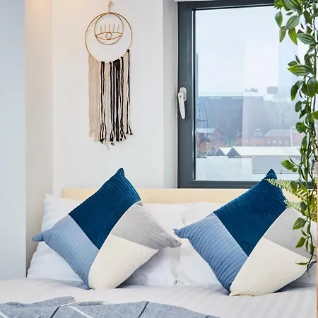 Large Duplex Penthouse In Leeds - Parking Apartamento Leeds (West Yorkshire)