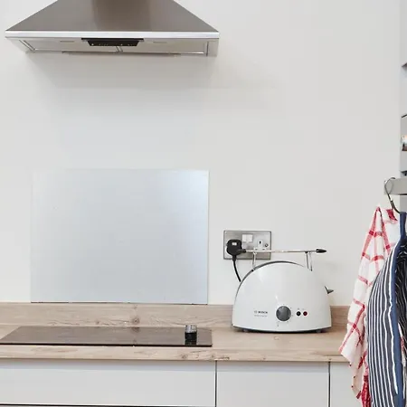 Large Duplex Penthouse In Leeds - Parking * Leeds (West Yorkshire)